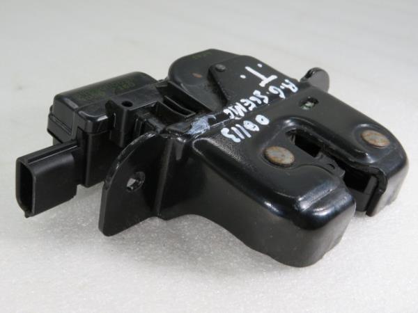 Cerradura / cierre maletero RENAULT Scénic III (JZ0/1_)