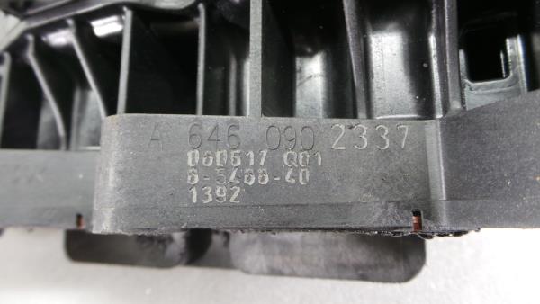 Colector de admisión MERCEDES-BENZ Classe C (W204) Imagem-4