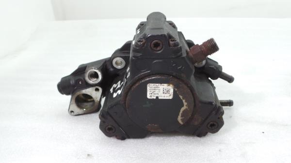 Bomba inyectora MERCEDES-BENZ Classe C (W204) Imagem-2