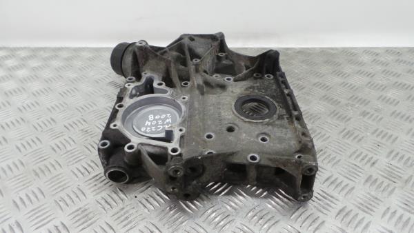 Couvercle de Carter de distribution MERCEDES-BENZ Classe C (W204) Imagem-2