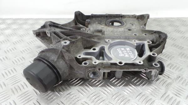 Couvercle de Carter de distribution MERCEDES-BENZ Classe C (W204) Imagem-3