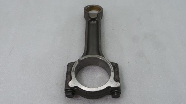 Piston de moteur RENAULT Megane III (BZ0_) Imagem-1