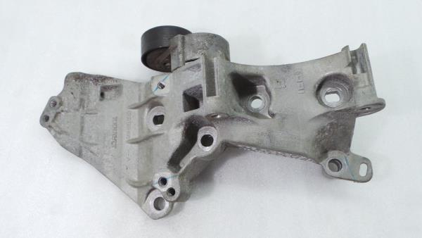 Soporte genérico RENAULT Megane III (BZ0_) Imagem-2