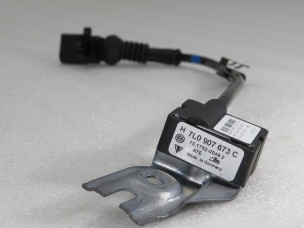 Electromechanical switch  PORSCHE Cayenne (9PA)