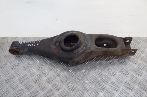 Bras de suspension arrière gauche MITSUBISHI Pajero III (V6_W, V7_W)