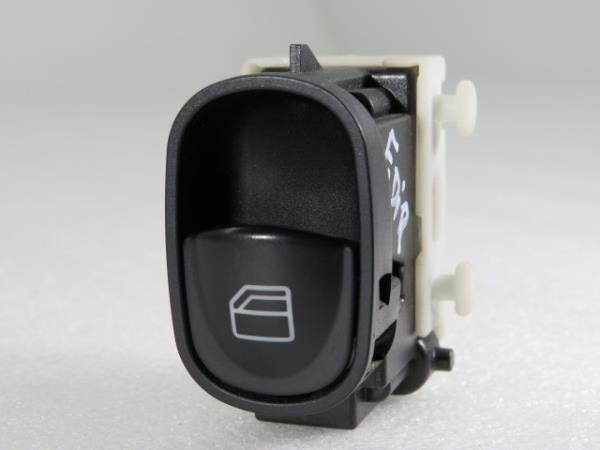 Right Front window control MERCEDES-BENZ Classe C (W203)