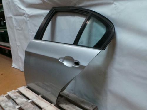 Porta trás esquerda BMW 3 (E90) Imagem-2