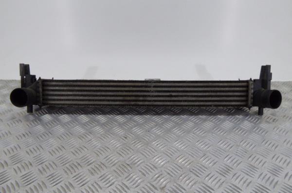 Radiador do intercooler AUDI A1 (8X1, 8XK)