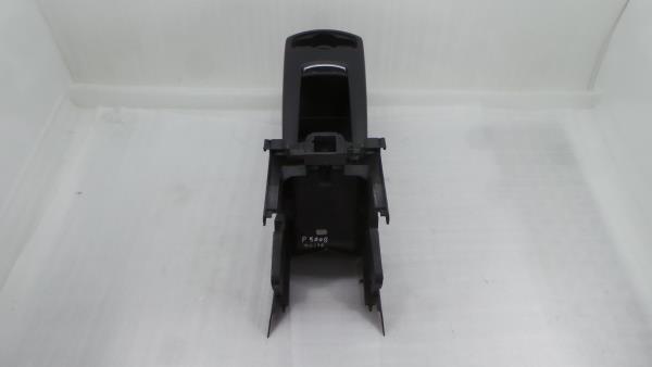 Center console  PEUGEOT 5008 I (0U_, 0E_) Imagem-3