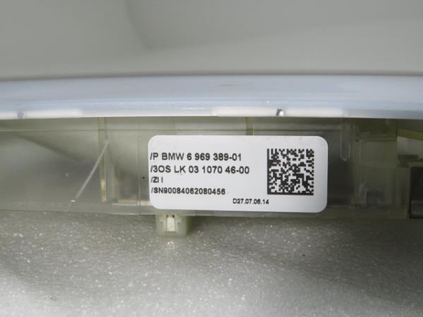 Front seat light BMW 3 (E90) Imagem-1