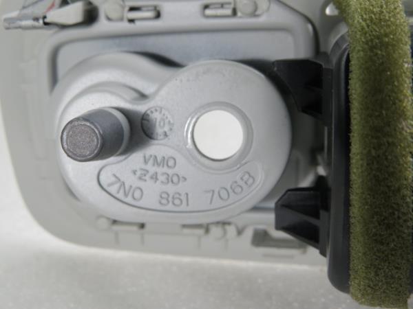 Difusor / salida de aire VOLKSWAGEN Sharan (7N) Imagem-2