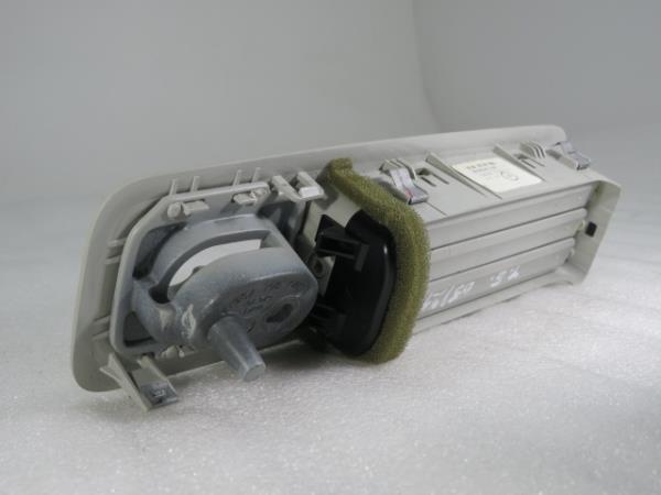 Difusor / salida de aire VOLKSWAGEN Sharan (7N) Imagem-2