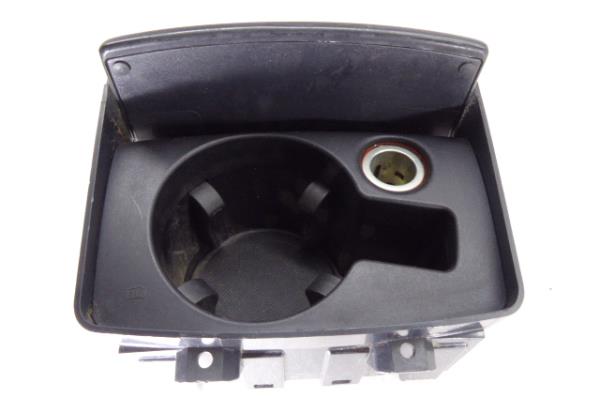 Cinzeiro AUDI A6 Avant (4F5, C6) Imagem-7