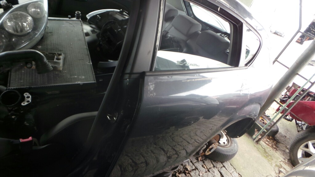 Porta trás esquerda SEAT Leon (1P1) Imagem-1