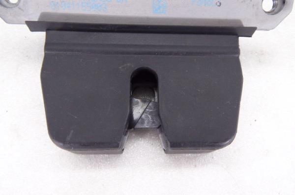 Serratura / chiusura baule FORD Focus III Imagem-1