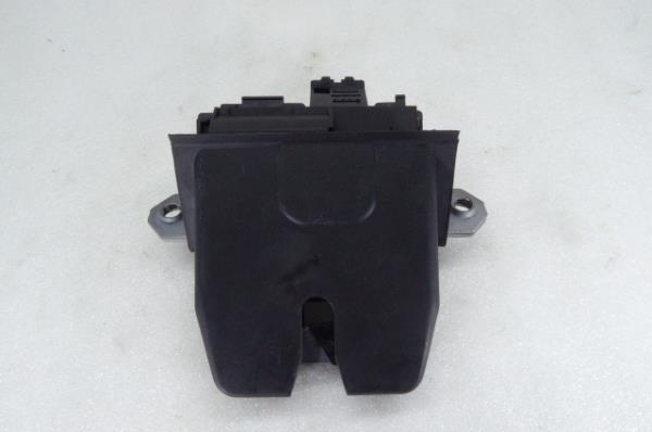 Serratura / chiusura baule FORD Focus III Imagem-5