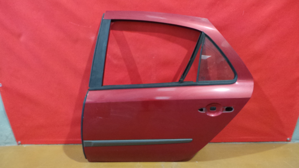 Porta trás esquerda RENAULT Laguna II (BG0/1_)
