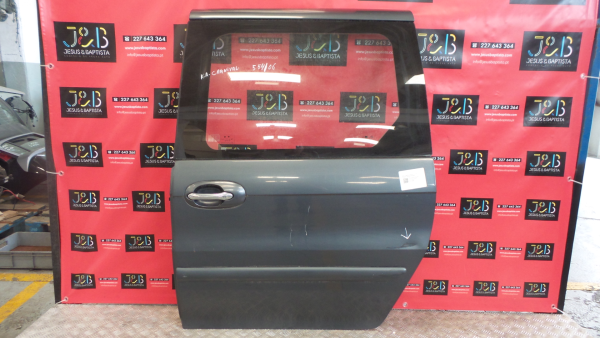 Porta trás esquerda KIA Carnival I (UP)