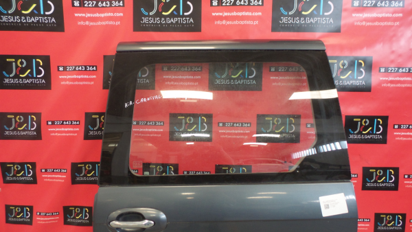 Porta trás esquerda KIA Carnival I (UP) Imagem-1