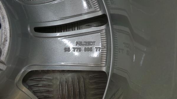 Conjunto de jantes PEUGEOT 308 II Imagem-5
