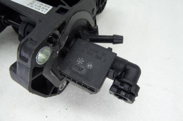 Clutch Pedal VOLKSWAGEN Sharan (7N) Imagem-2