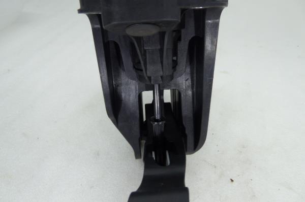 Clutch Pedal VOLKSWAGEN Sharan (7N) Imagem-6