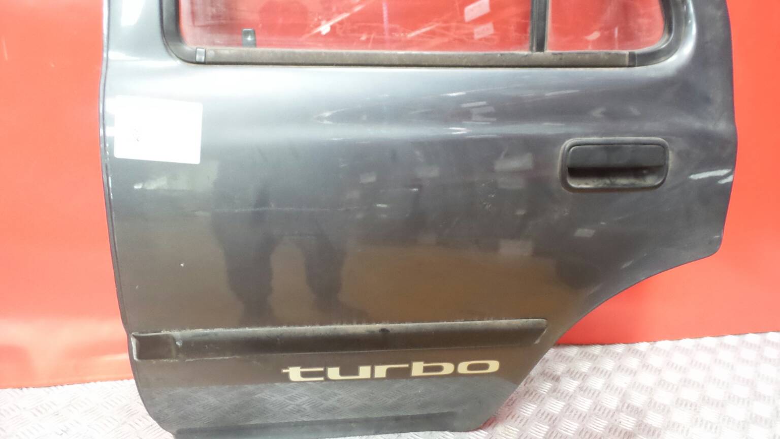 Porta trás esquerda TOYOTA 4Runner (_N18_) Imagem-1