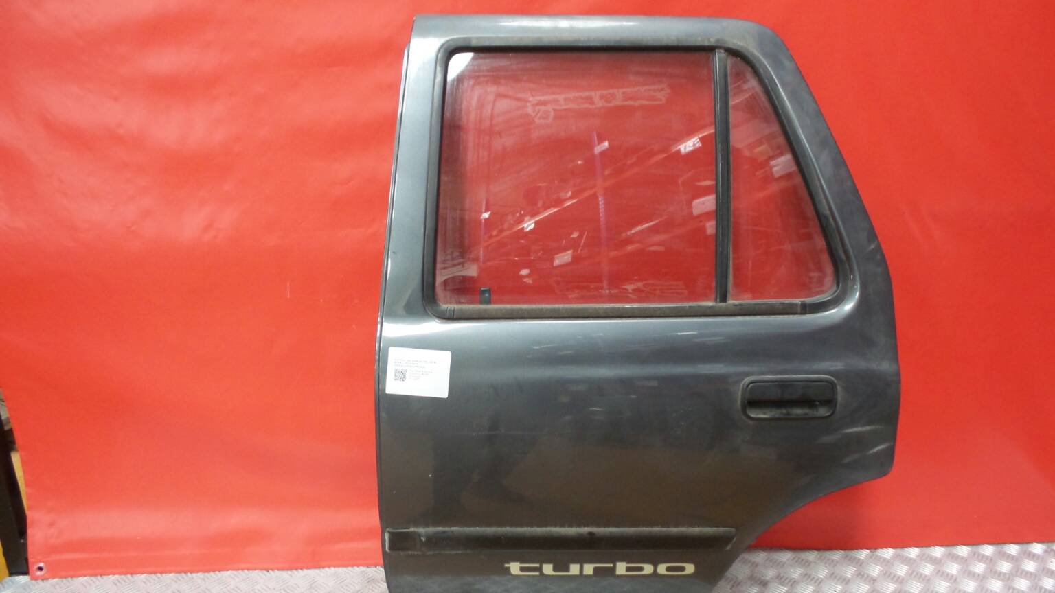 Porta trás esquerda TOYOTA 4Runner (_N18_)