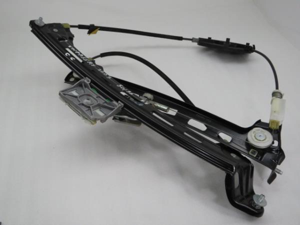 Left front window regulator VOLKSWAGEN Passat CC (357)