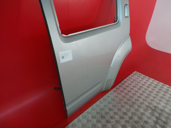 Porta trás esquerda NISSAN Pathfinder III (R51) Imagem-1