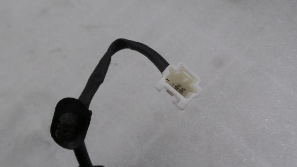Left front seatbelt pretensioner RENAULT Kadjar (HA_, HL_) Imagem-4