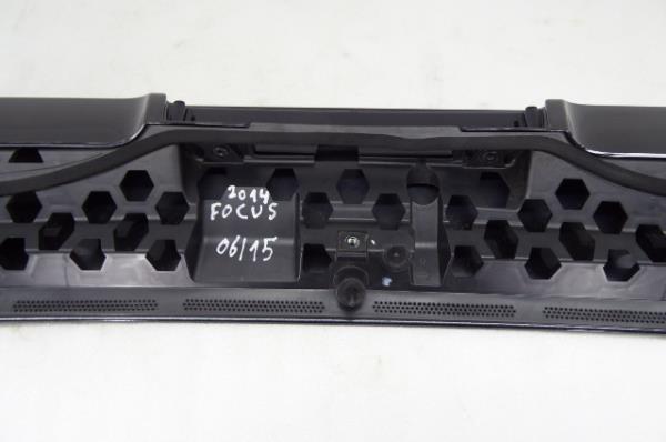 Spoiler portellone FORD Focus III Imagem-8
