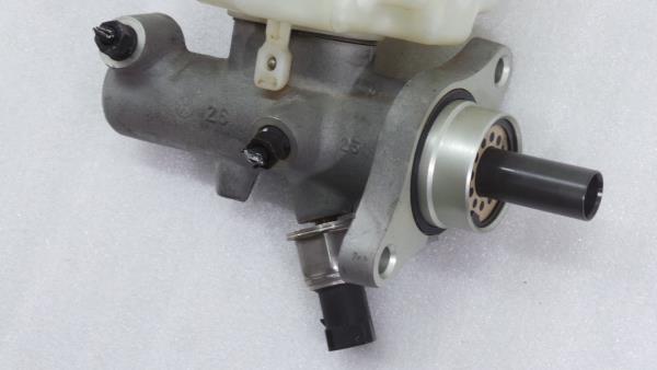 Hydraulikpumpe  des Bremssystems PORSCHE Cayenne (9PA) Imagem-2