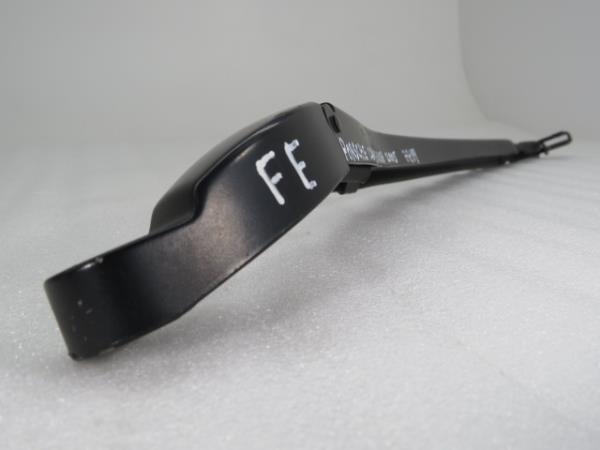 Windscreen wiper arm Right front PORSCHE Cayenne (9PA)