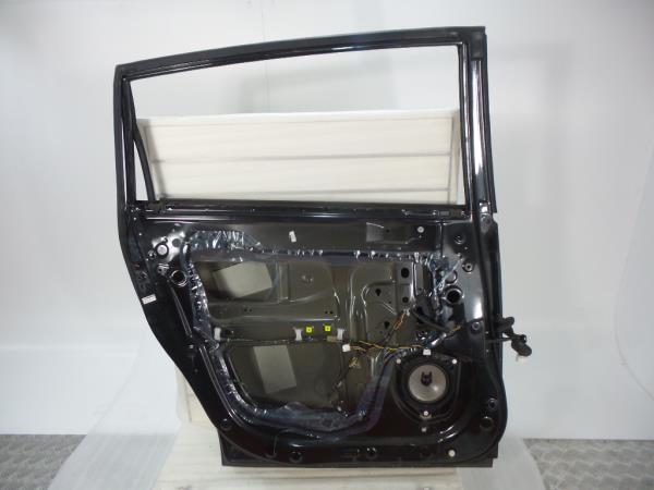 Porta trás esquerda TOYOTA Corolla Verso (ZER_, ZZE12_, R1_) Imagem-1