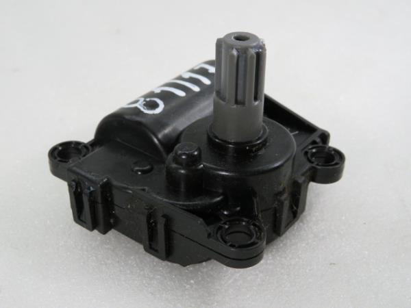 Actionneur HYUNDAI Santa Fé III (DM)