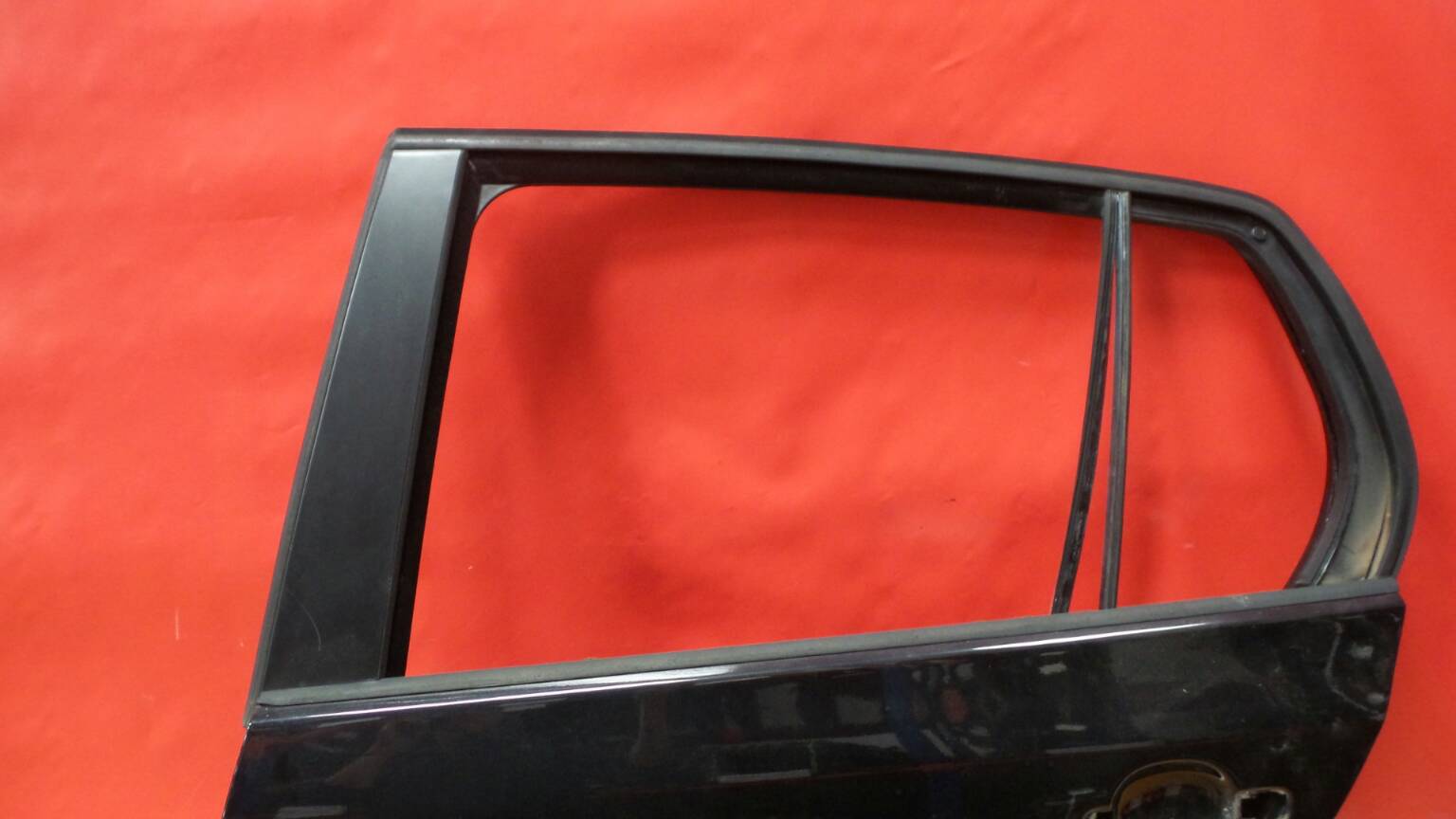 Porta trás esquerda VOLKSWAGEN Golf V (1K1) Imagem-1