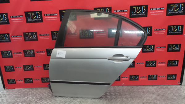 Porta trás esquerda BMW 3 (E46)