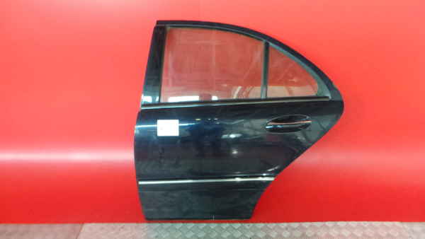 Porta trás esquerda MERCEDES-BENZ Classe C (W203)