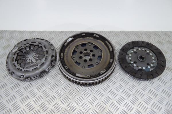 Volante motor RENAULT Clio V (BF_) Imagem-1