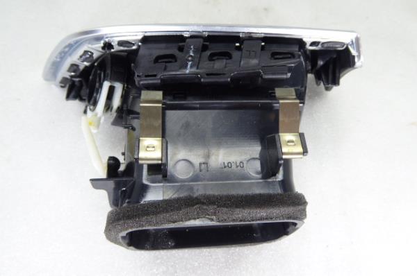 Difusor / salida de aire BMW 1 (F20) Imagem-3