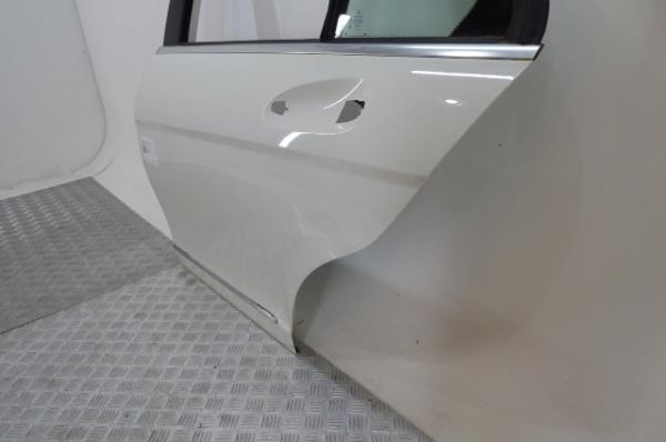 Porta trás esquerda MERCEDES-BENZ Classe C (W204) Imagem-2