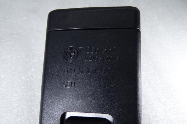 Pretensor cinturón Delantero Derecho BMW 1 (F20) Imagem-4