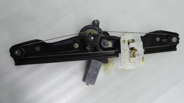 Elevalunas trasero derecho BMW 1 (F20)
