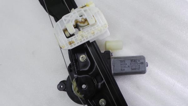 Elevalunas trasero derecho BMW 1 (F20) Imagem-1