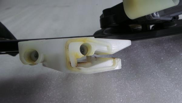Elevalunas trasero derecho BMW 1 (F20) Imagem-7