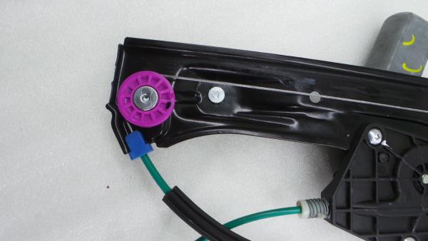 Elevalunas trasero derecho BMW 1 (F20) Imagem-2