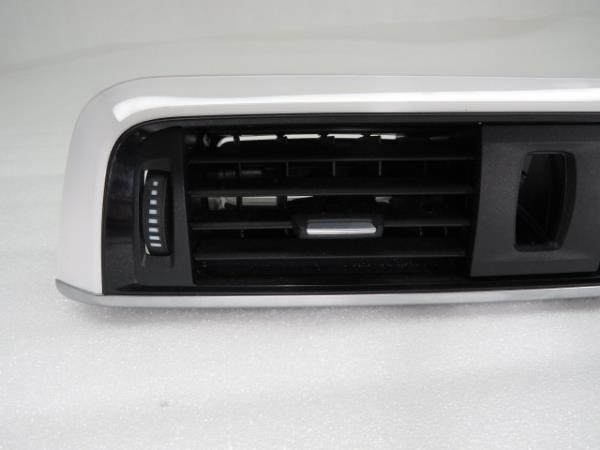 Difusor / salida de aire BMW 1 (F20) Imagem-1