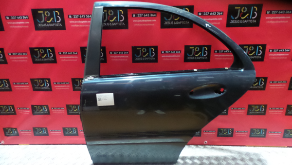 Porta trás esquerda MERCEDES-BENZ Classe C (W203)
