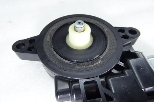 Motore alzacristallo anteriore destro MAZDA 6 Station Wagon (GJ, GL) Imagem-4